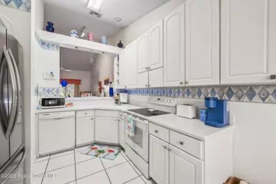 5090 Park Lake Drive, Melbourne, FL 32901 - Photo 5