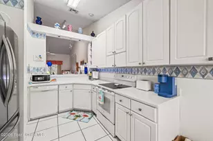 5090 Park Lake Dr, Melbourne, FL 32901 - Photo 5