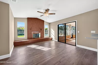 286 Emerson Drive NW, Palm Bay, FL 32907 - Photo 13