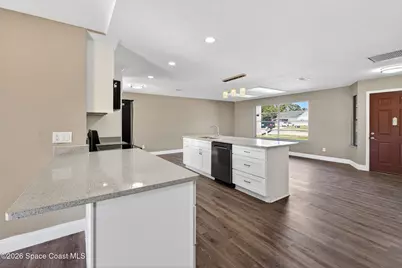 286 Emerson Drive NW, Palm Bay, FL 32907 - Photo 11