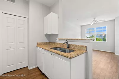 5673 Star Rush Drive #106, Melbourne, FL 32940 - Photo 9