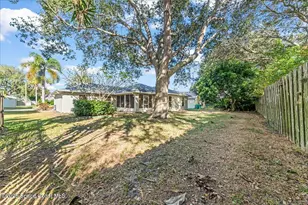 203 Twin Lakes Rd, Melbourne, FL 32901 - Photo 29