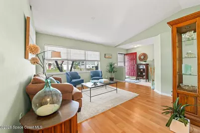 203 Twin Lakes Road, Melbourne, FL 32901 - Photo 7