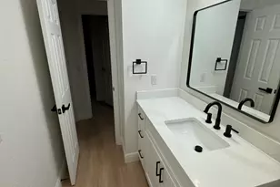 328 Bay Ave, Cocoa, FL 32922 - Photo 9