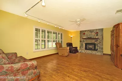 670 Kings Way, Merritt Island, FL 32953 - Photo 7