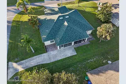 361 Del Monte Road #B, Sebastian, FL 32958 - Photo 21