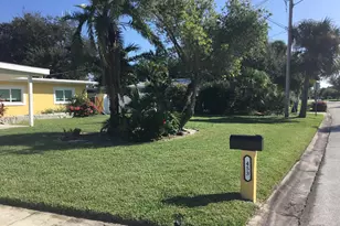 453 Capri Rd, Cocoa Beach, FL 32931 - Photo 3