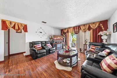 247 Cambridge Lane, Melbourne, FL 32935 - Photo 5