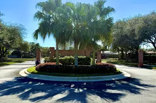 2542 Woodfield Circle, Melbourne, NC 32904 - Photo 3