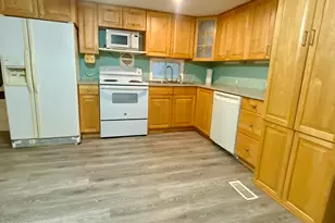 370 Holiday Park Blvd NE, Palm Bay, FL 32907 - Photo 13