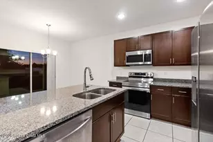 1200 Wahneta Dr, Poinciana, FL 34759 - Photo 9