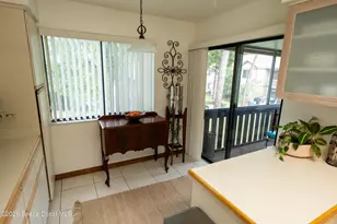 605 Saint Albans Ct W, Melbourne, FL 32904 - Photo 11