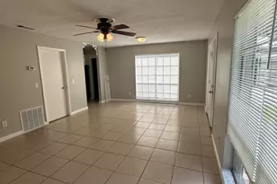 686 John Hancock Ln, Melbourne, FL 32904 - Photo 3