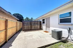 335 N Brevard Ave, Cocoa Beach, FL 32931 - Photo 19