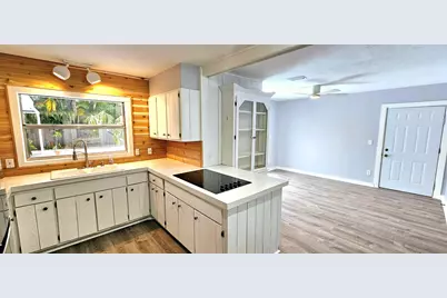 117 W Pasco Lane, Cocoa Beach, FL 32931 - Photo 5