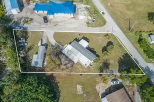 13195 Old Dixie Hwy, Sebastian, FL 32958 - Photo 7