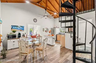 42 Vip Is, Grant-Valkaria, FL 32949 - Photo 5