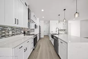 2275 Cogan Dr SE, Palm Bay, FL 32909 - Photo 9