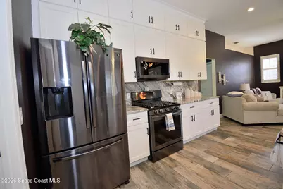 2615 Summer Brook Street, Melbourne, FL 32940 - Photo 5