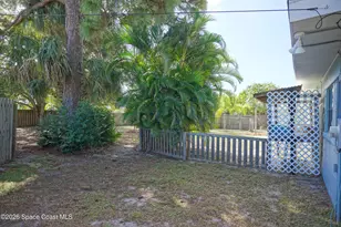 476 Crescent Dr, Melbourne, FL 32901 - Photo 49