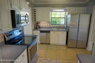 476 Crescent Dr, Melbourne, FL 32901 - Photo 9