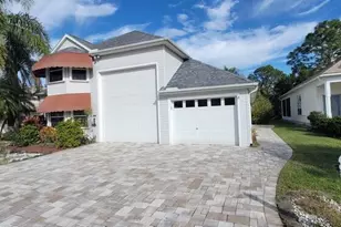 653 Plantation Dr, Titusville, FL 32780 - Photo 3