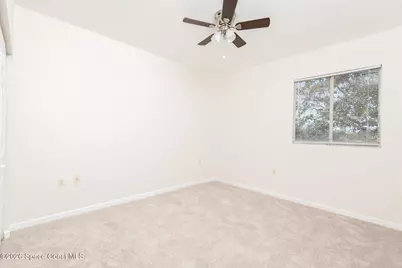 812 Middleton Drive SW, Vero Beach, FL 32962 - Photo 13