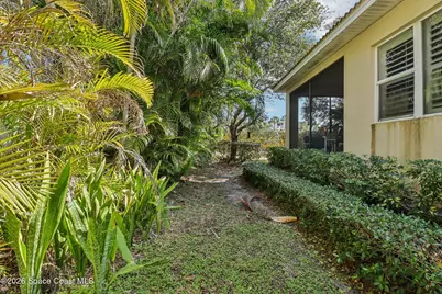 121 Seminole Lane, Cocoa Beach, FL 32931 - Photo 23