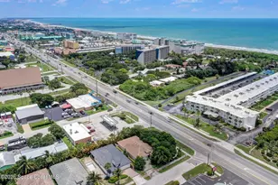 121 Seminole Ln, Cocoa Beach, FL 32931 - Photo 29