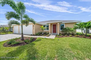 1035 Captiva Island Circle SW, Palm Bay, FL 32908 - Photo 1