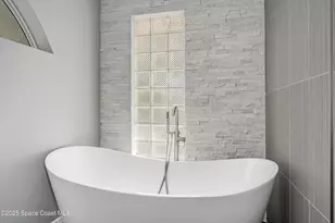 215 Beverly Ct, Melbourne Beach, FL 32951 - Photo 43