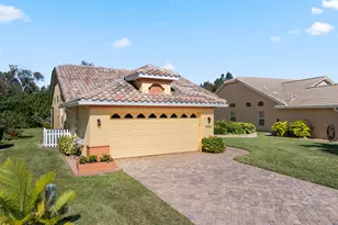 1040 Wimbledon Dr, Melbourne, FL 32940 - Photo 3