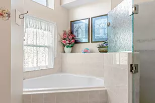 1040 Wimbledon Dr, Melbourne, FL 32940 - Photo 25