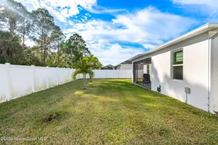 1154 Captiva Island Circle SW, Palm Bay, FL 32908 - Photo 31