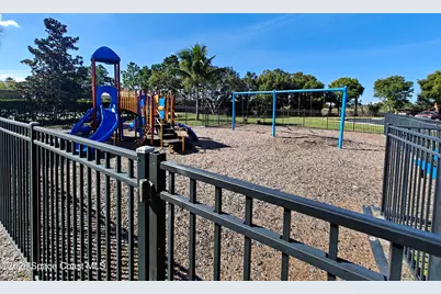 2018 Providence Place, Port Saint Lucie, FL 34953 - Photo 7