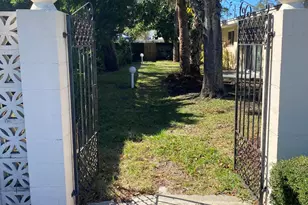 1562 Guava Ave, Melbourne, FL 32935 - Photo 9