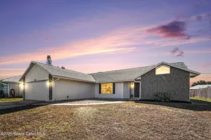 786 Hamm St NW, Palm Bay, FL 32907 - Photo 29