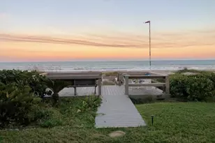 1835 S Atlantic Ave E, Cocoa Beach, FL 32931 - Photo 23