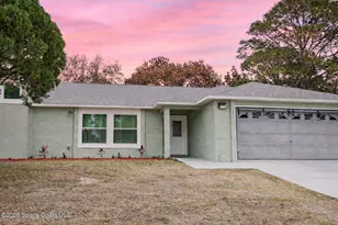 561 Carol Dr NE, Palm Bay, FL 32907 - Photo 3