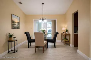 561 Carol Dr NE, Palm Bay, FL 32907 - Photo 9