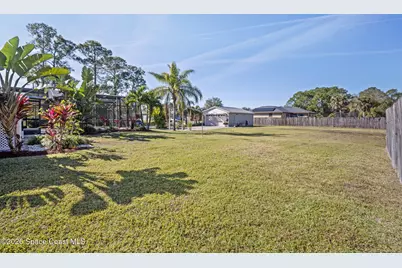 400 Helicon Avenue NW, Palm Bay, FL 32907 - Photo 31