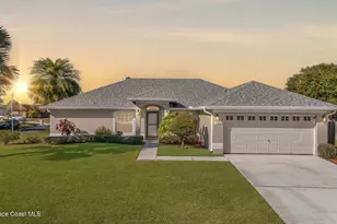 400 Helicon Ave NW, Palm Bay, FL 32907 - Photo 1