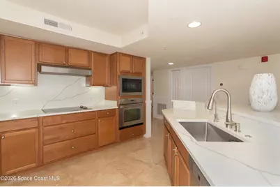 121 Lancha Circle #207, Satellite Beach, FL 32937 - Photo 17