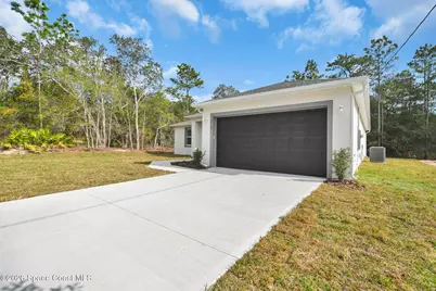 7270 N Glenridge Circle, Citrus Springs, FL 34434 - Photo 3