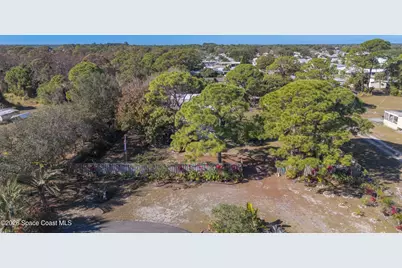 8280 Pine Ridge Trail, Sebastian, FL 32976 - Photo 5
