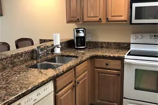 8494 Ridgewood Ave, Cape Canaveral, FL 32920 - Photo 3