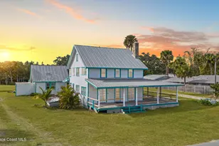 2612 Riverview Dr, Melbourne, FL 32901 - Photo 3