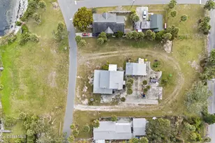 2612 Riverview Dr, Melbourne, FL 32901 - Photo 33