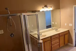 1035 Venetian Dr, Melbourne, FL 32904 - Photo 17