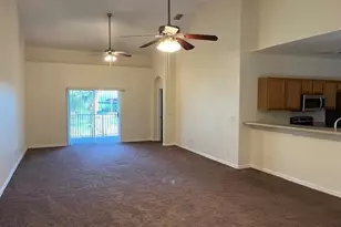 1035 Venetian Dr, Melbourne, FL 32904 - Photo 3